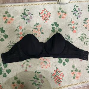 Lively brand strapless bra extra support (no straps)